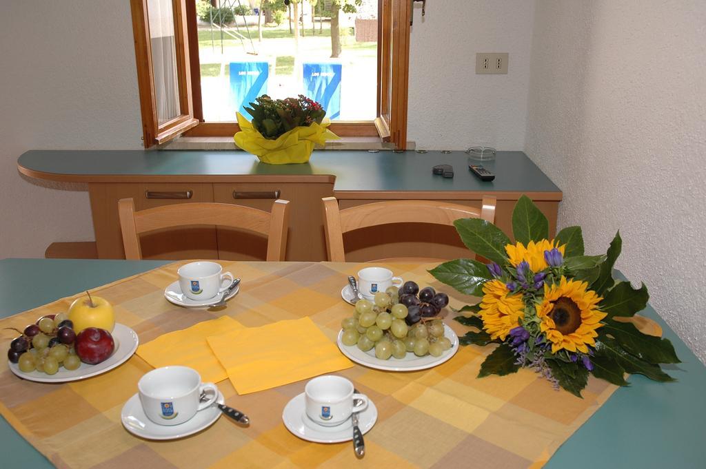 Villaggio Los Nidos Lignano Sabbiadoro Quarto foto