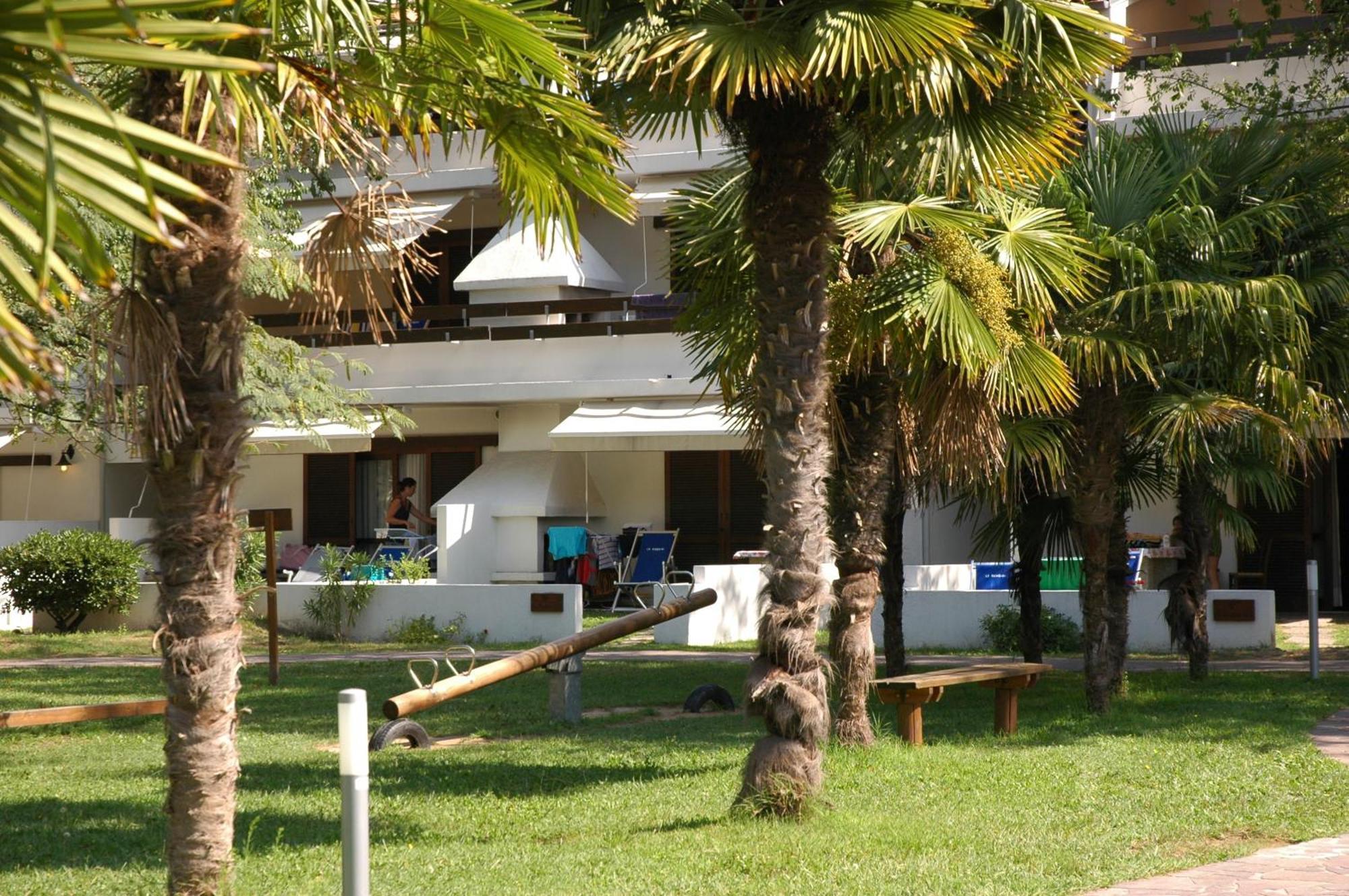 Villaggio Los Nidos Lignano Sabbiadoro Exterior foto